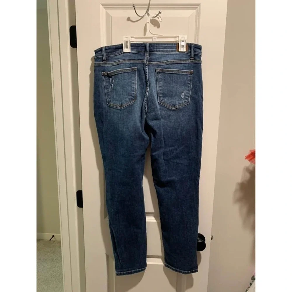 Judy Blue Los Angeles Slim Fit Distressed Denim Jeans Dark Wash Size 13/31